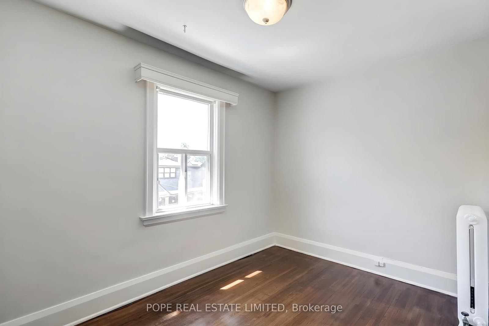 18 Edgewood Avenue thumbnail 33