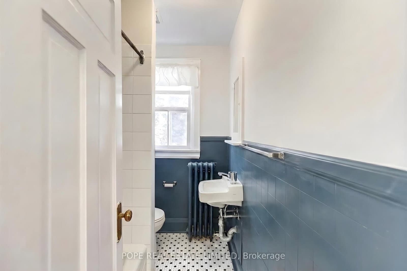 18 Edgewood Avenue thumbnail 34
