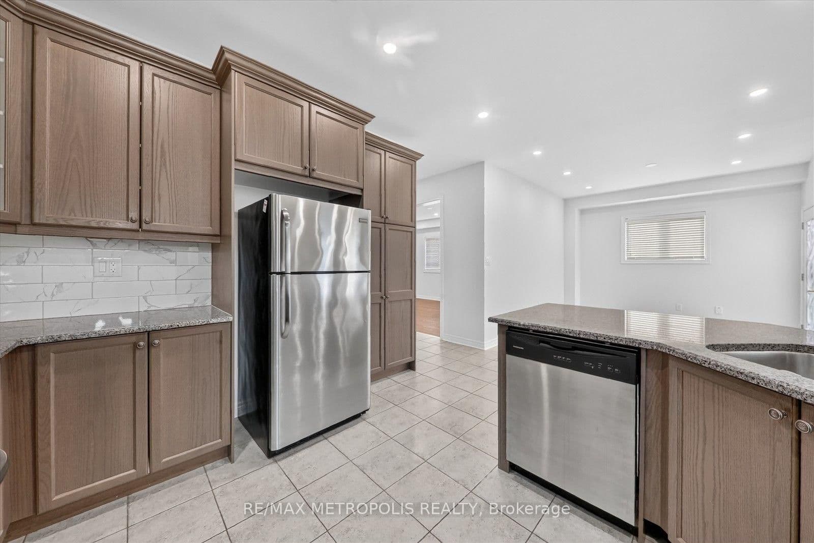 749 Black Cherry Drive thumbnail 14