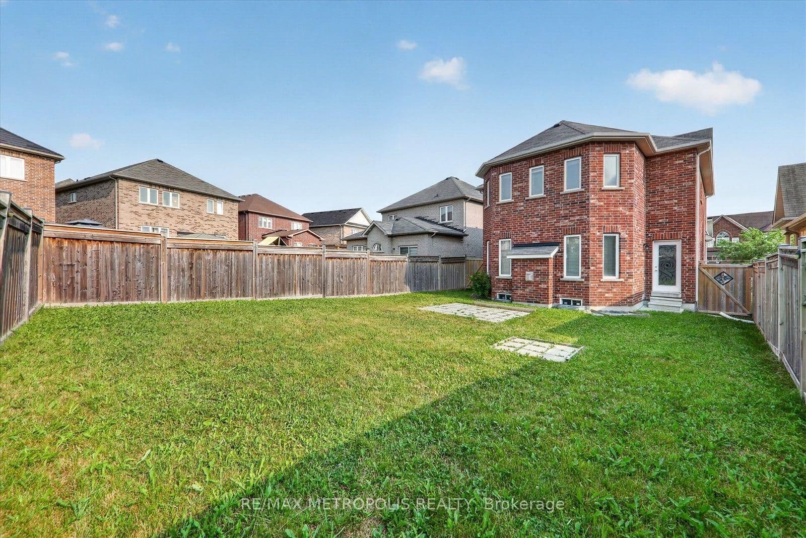 749 Black Cherry Drive thumbnail 40