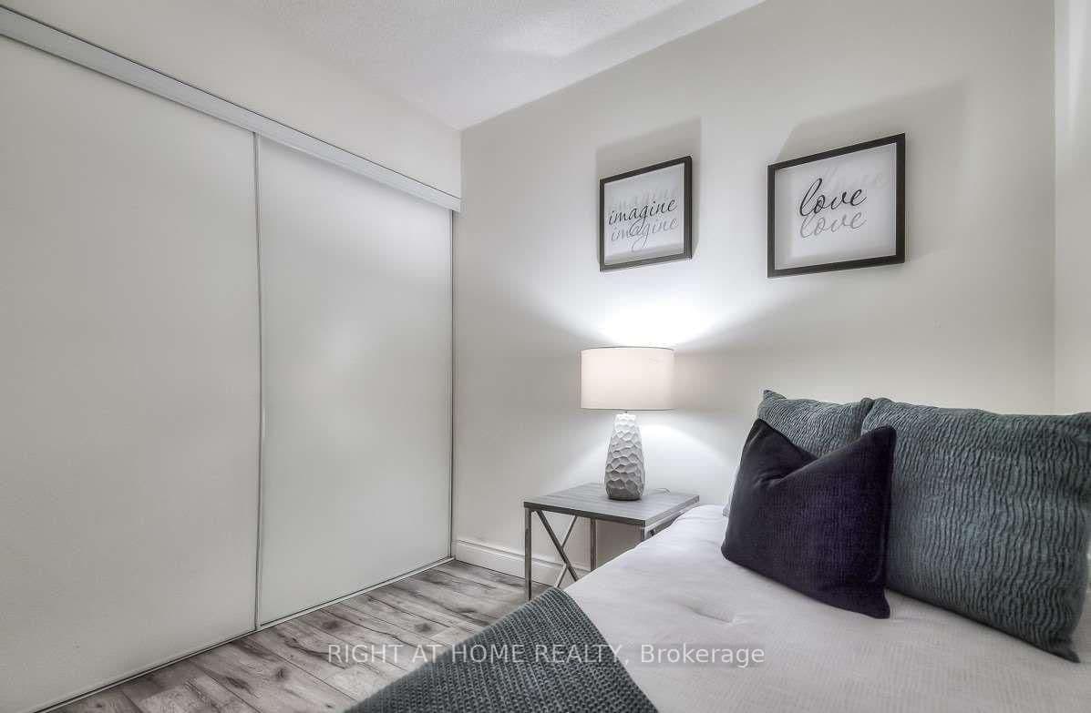 38 Lee Centre Drive, Unit 2308 thumbnail 16