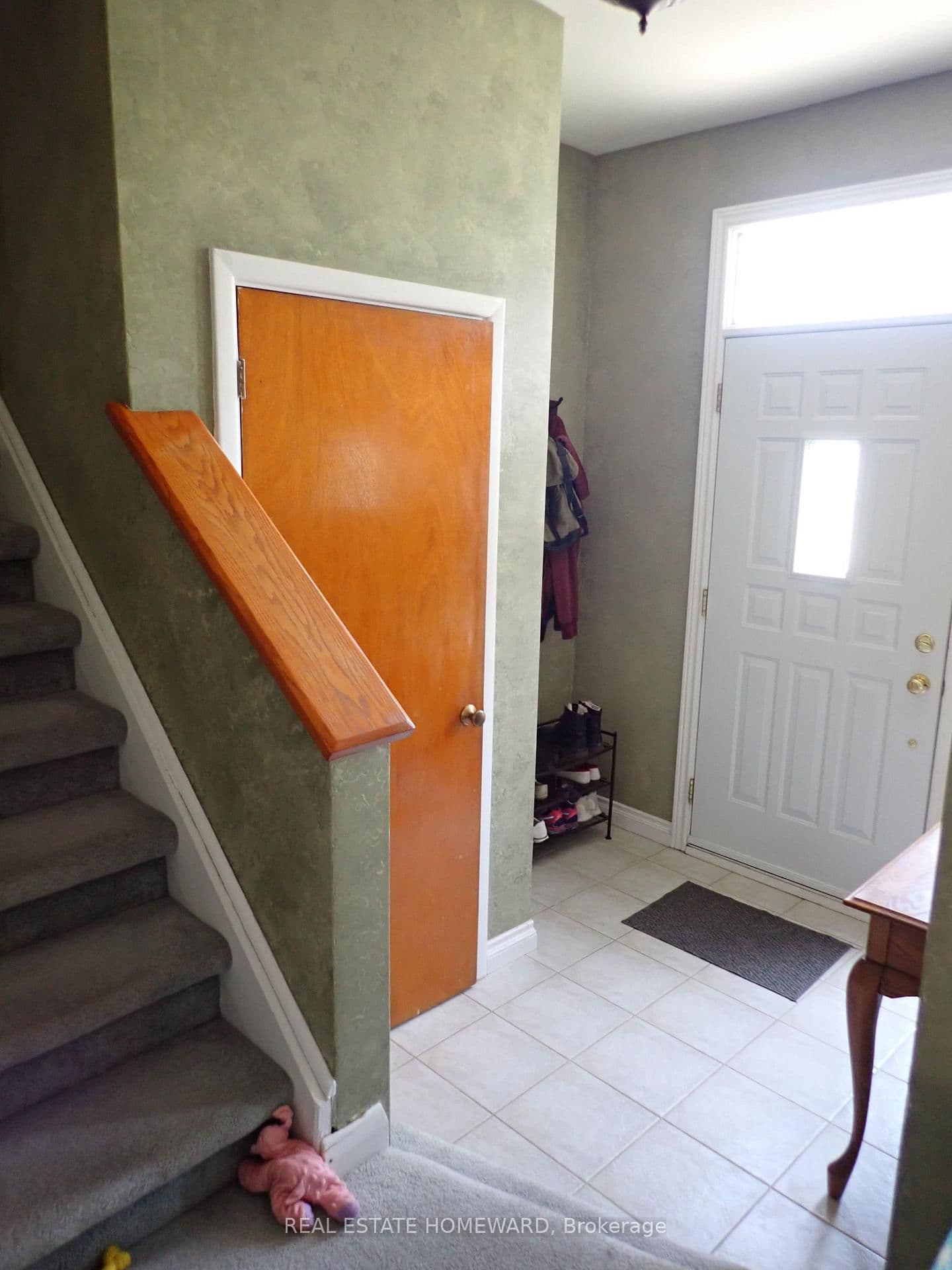 56 Perivale Crescent, Unit Front thumbnail 5