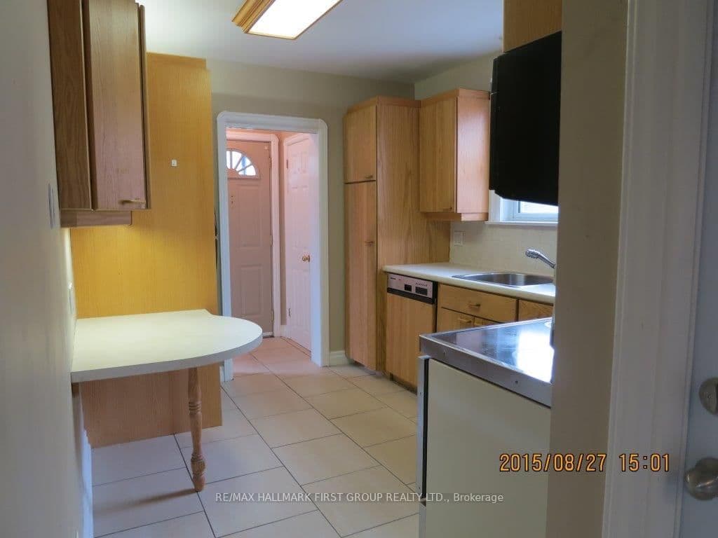 482 Warden Avenue thumbnail 9