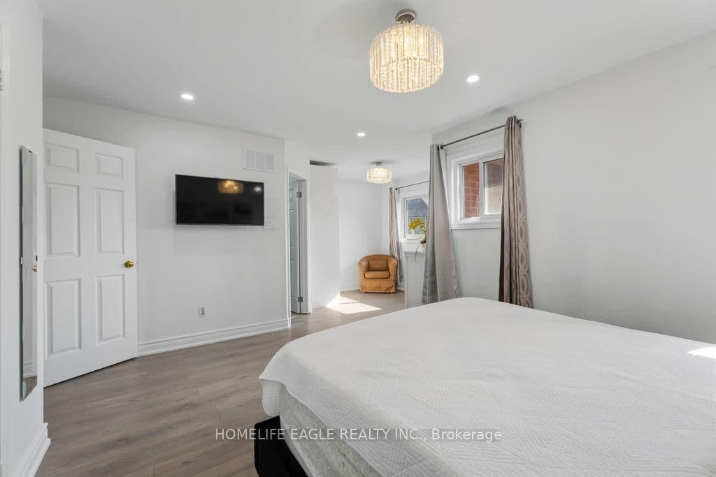 156 Heale Avenue thumbnail 13