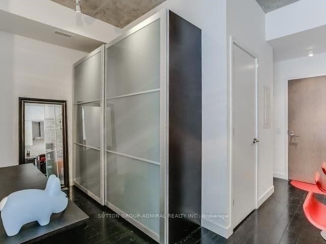 90 Broadview Avenue, Unit 521 thumbnail 10
