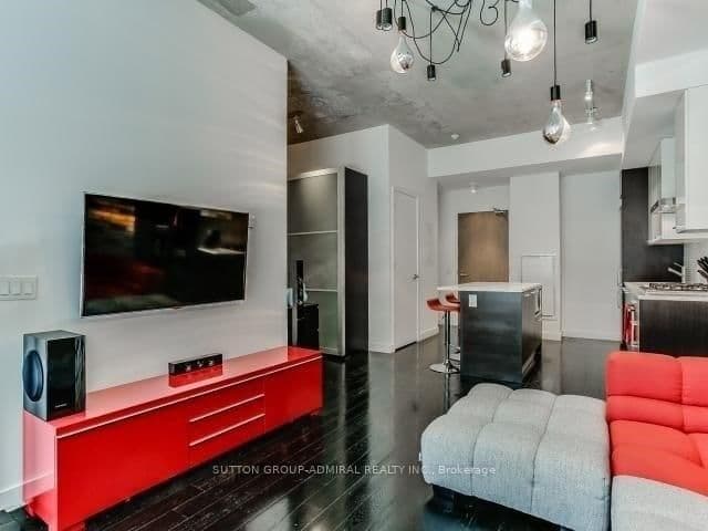 90 Broadview Avenue, Unit 521 thumbnail 8