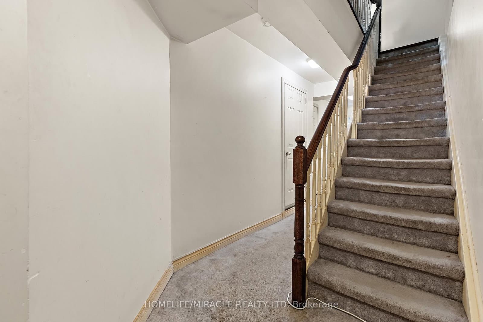 33 Torrens Avenue thumbnail 18