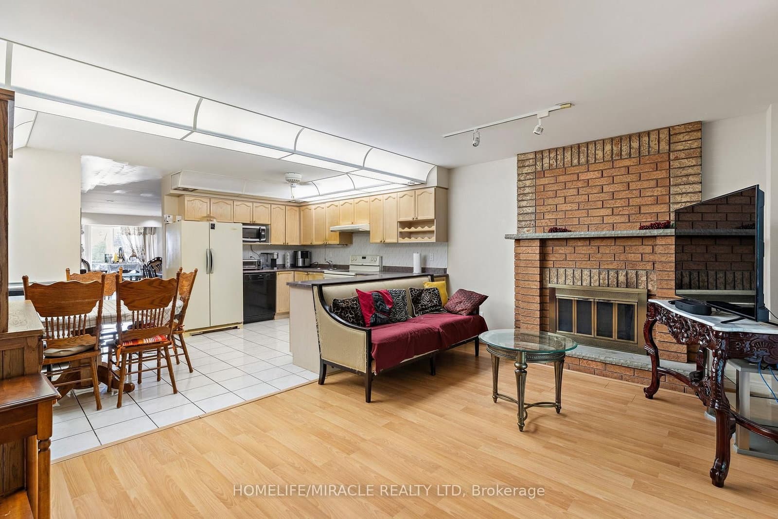 33 Torrens Avenue thumbnail 7
