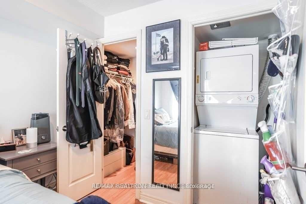 60 Town Centre Court, Unit 315 thumbnail 11