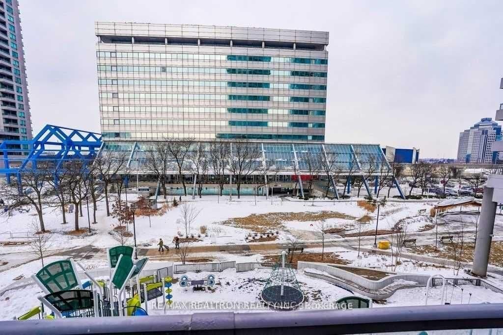 60 Town Centre Court, Unit 315 thumbnail 14