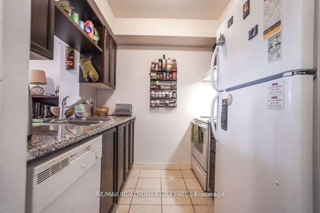 60 Town Centre Court, Unit 315 thumbnail 5