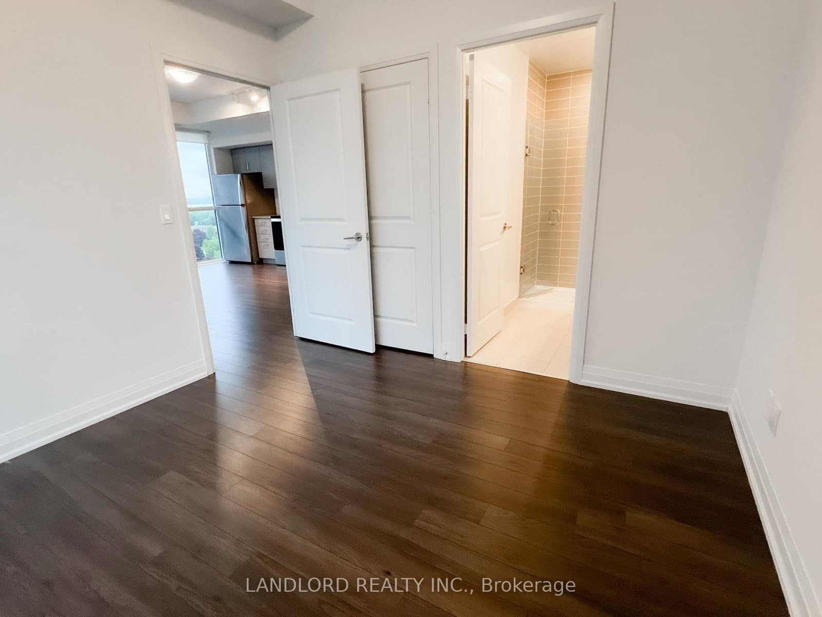 10 Meadowglen Place, Unit 1202 thumbnail 10