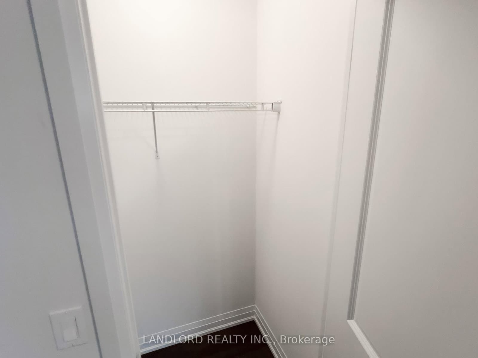 10 Meadowglen Place, Unit 1202 thumbnail 13