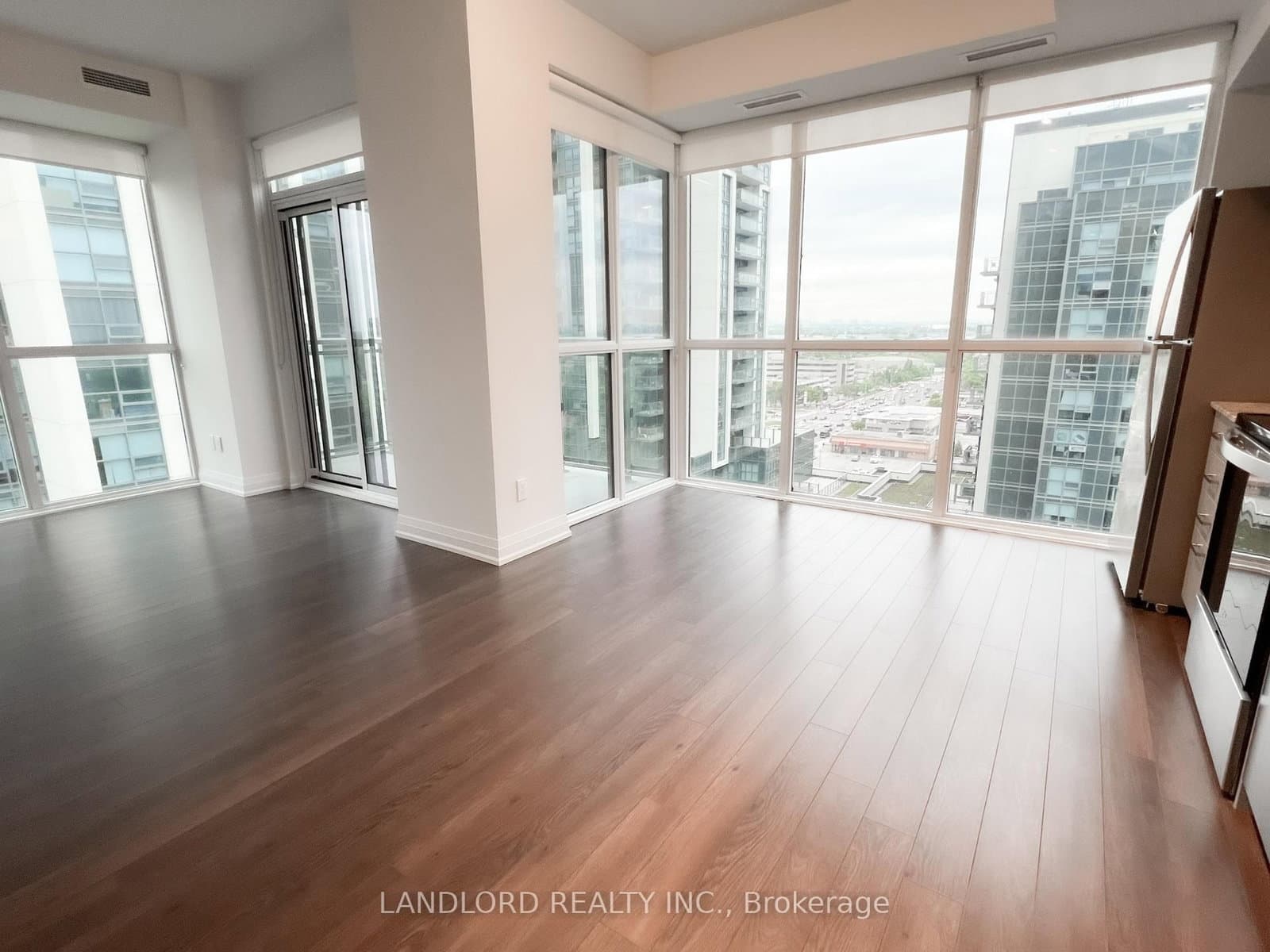 10 Meadowglen Place, Unit 1202 thumbnail 4