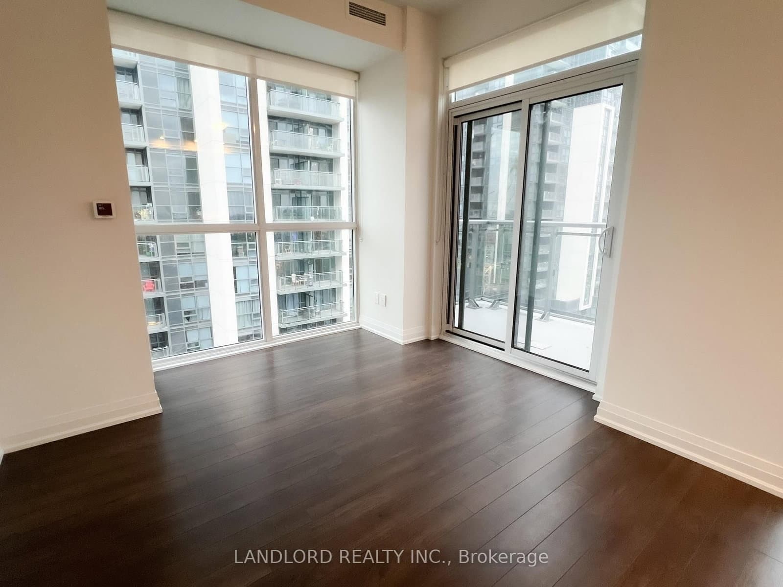 10 Meadowglen Place, Unit 1202 thumbnail 7