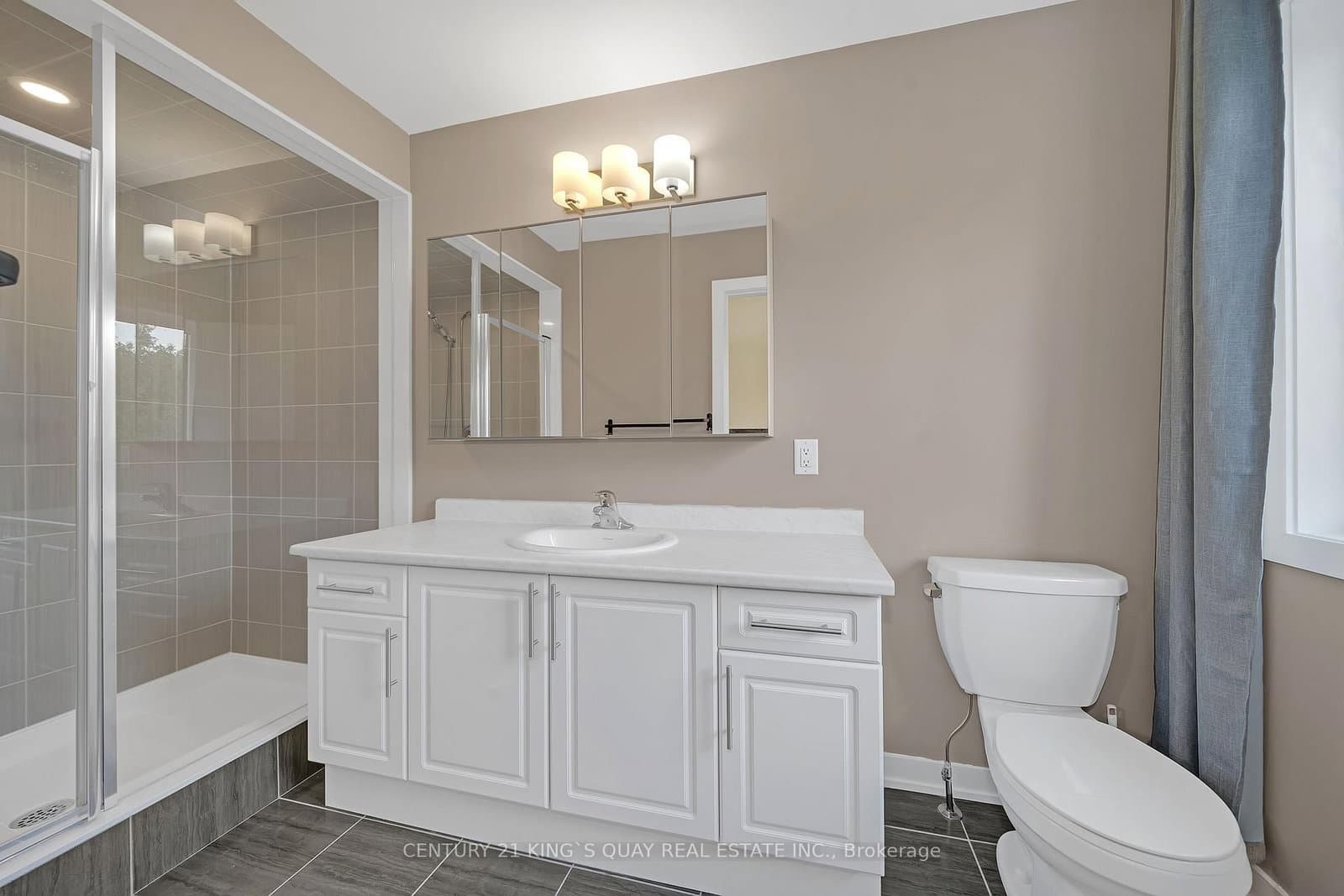 250 Finch Avenue, Unit 33 thumbnail 27