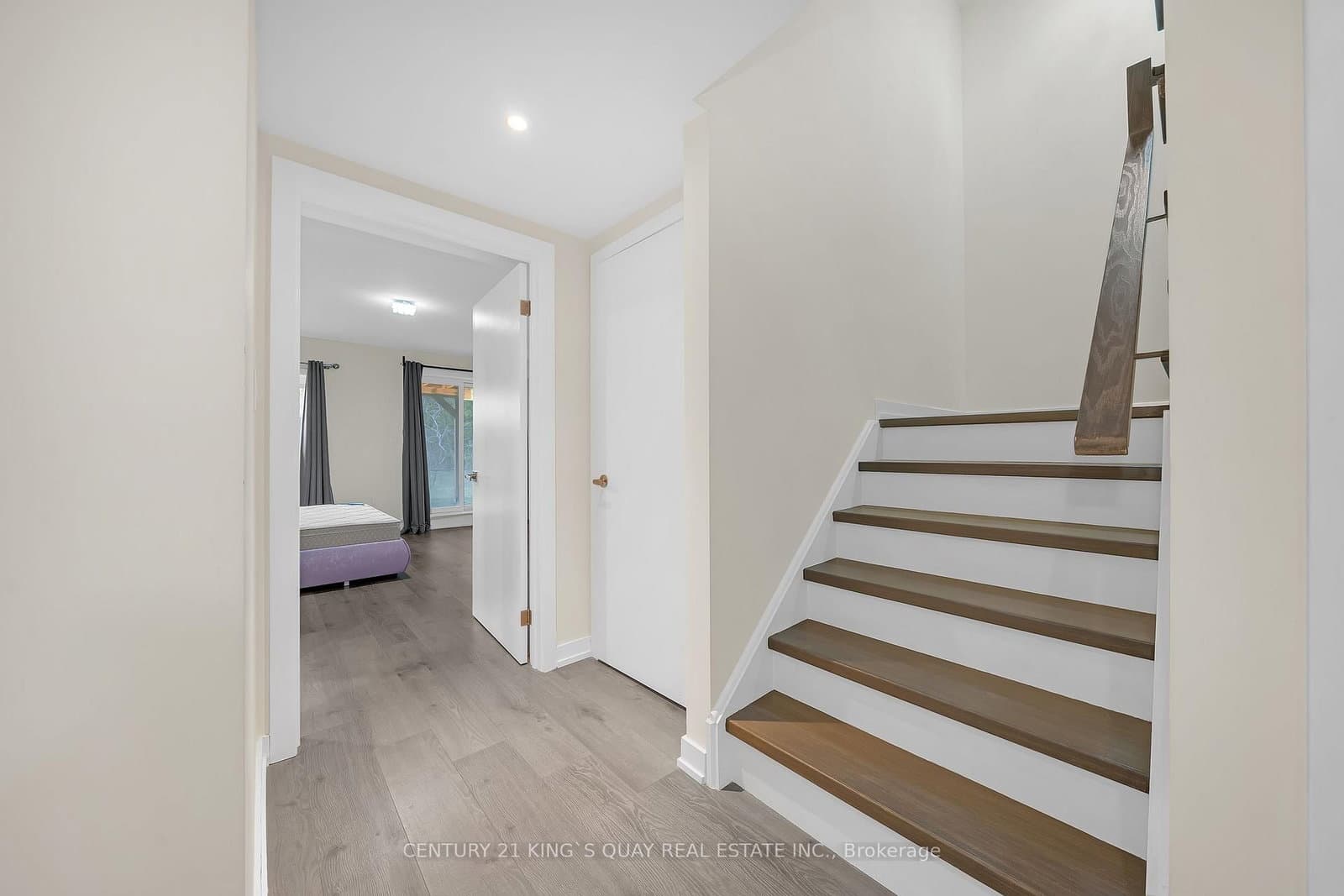 250 Finch Avenue, Unit 33 thumbnail 5