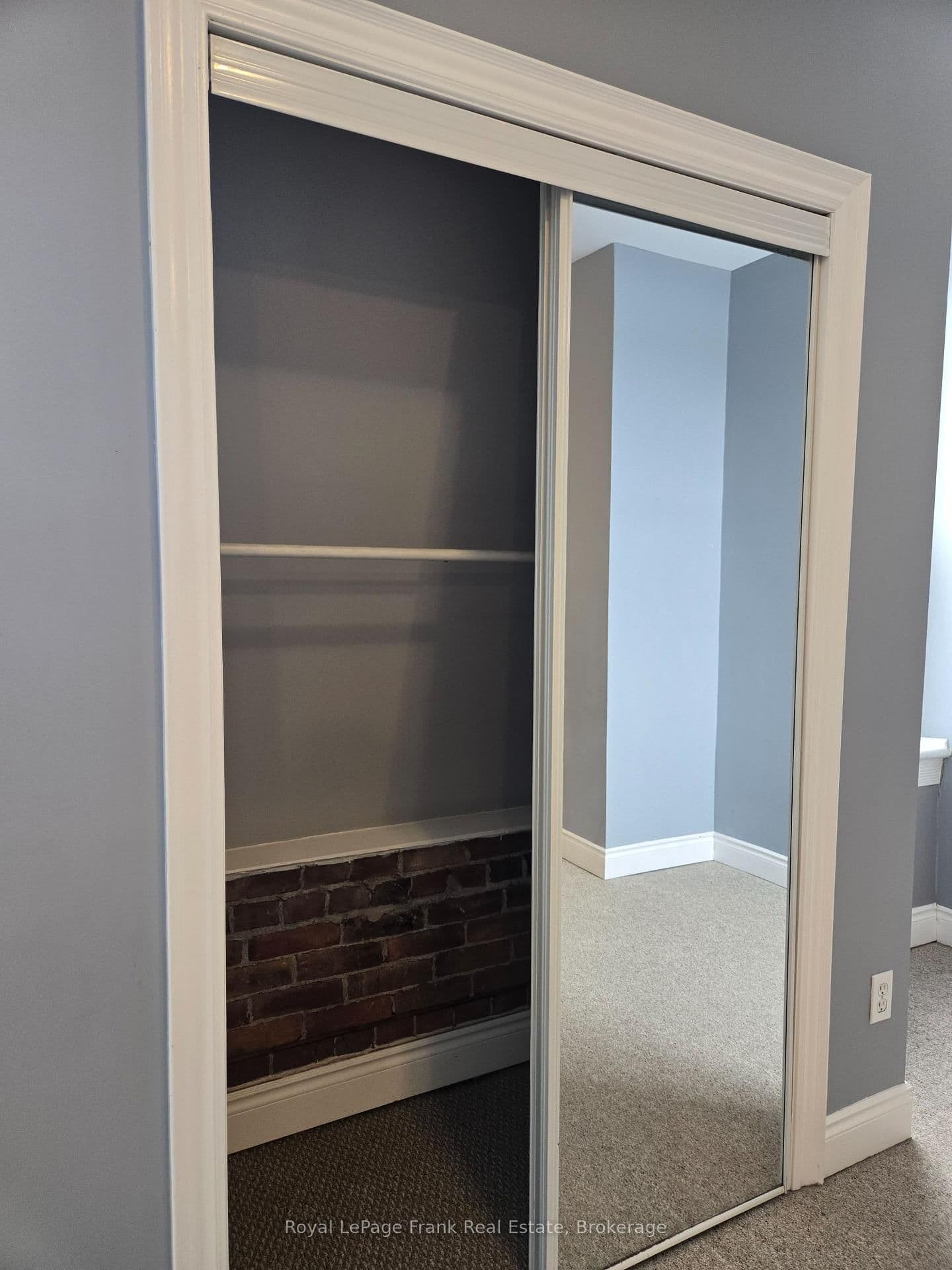 54 King Street E, Unit 208 thumbnail 10