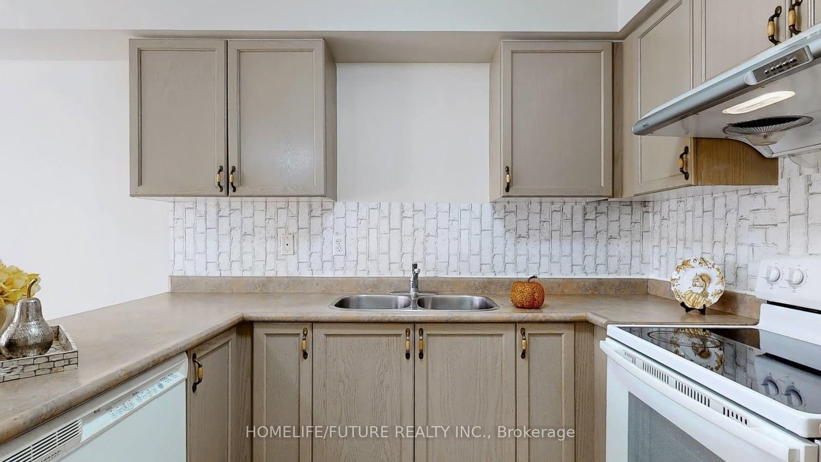 435 Middlefield Road, Unit 47 thumbnail 9