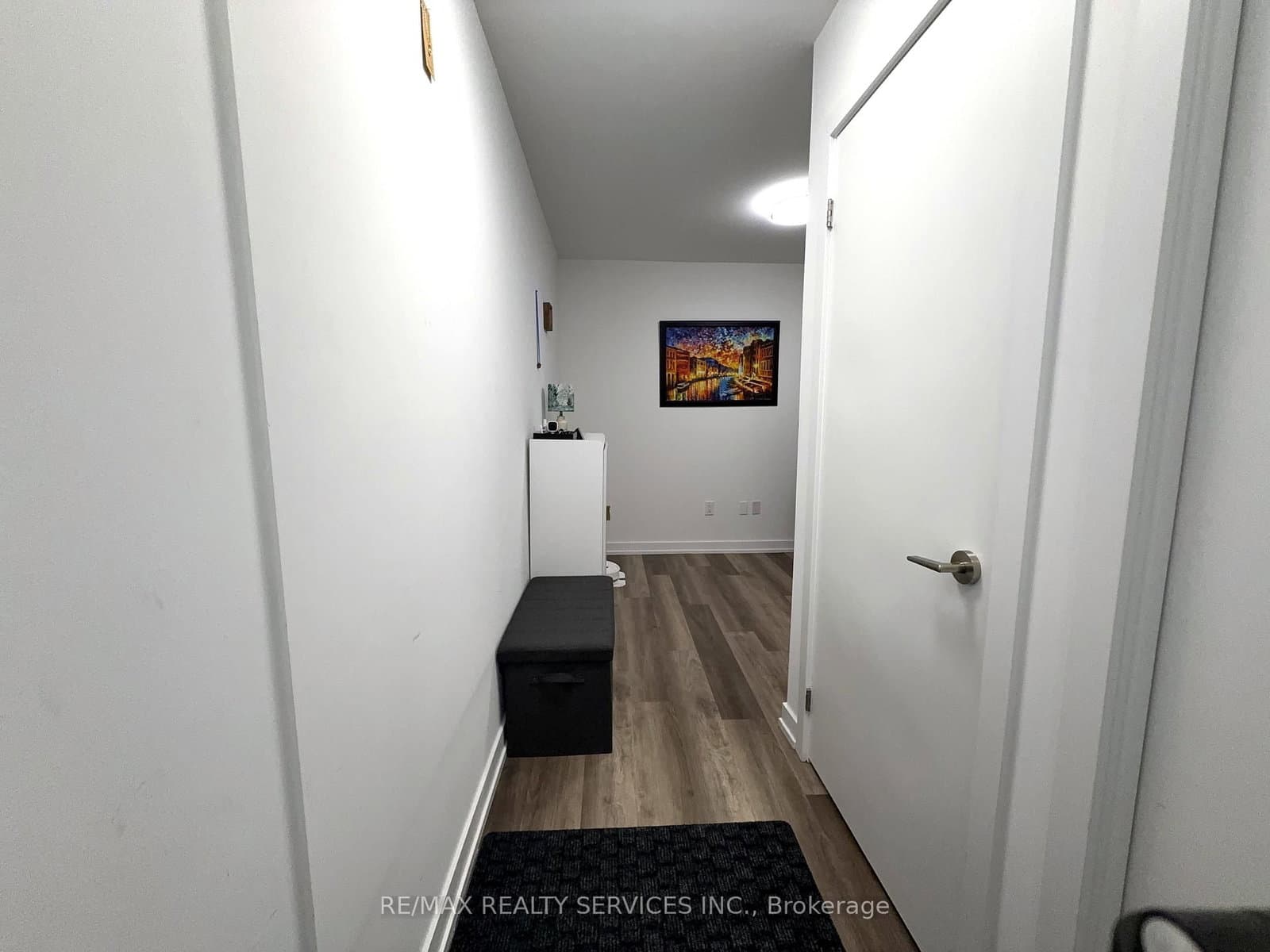 1480 Bayly Street, Unit 507 thumbnail 5