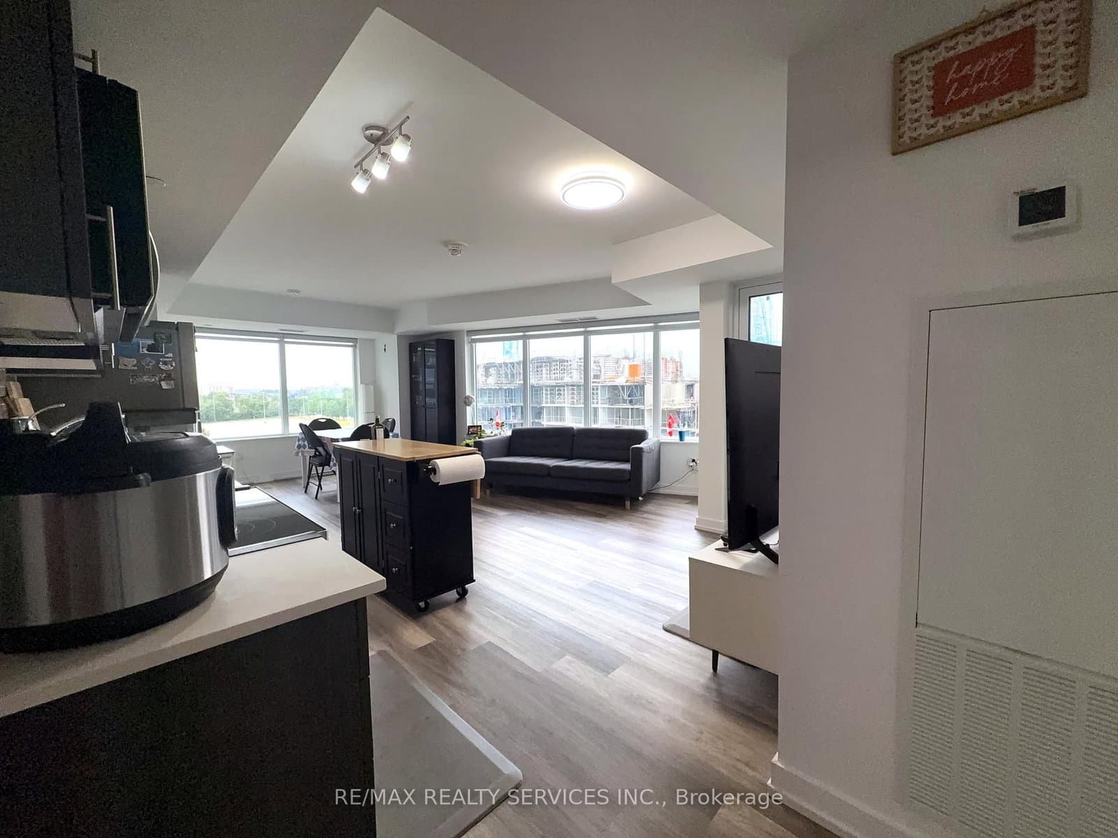 1480 Bayly Street, Unit 507 thumbnail 6