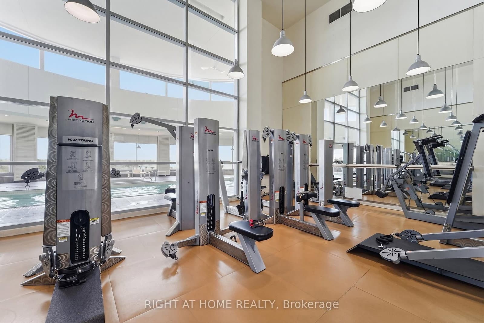 38 Lee Centre Drive, Unit 1612 thumbnail 19