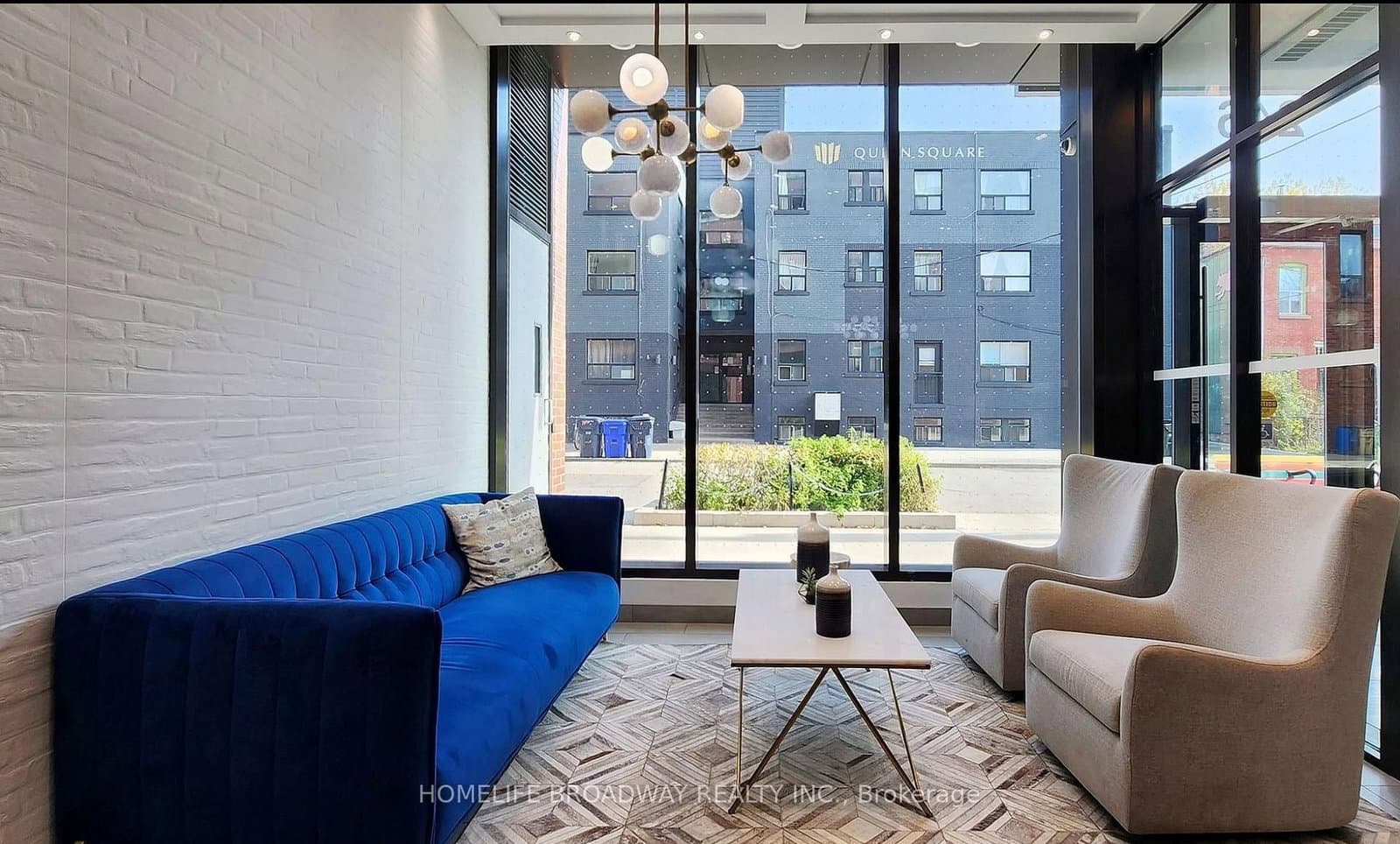 246 Logan Avenue, Unit 313 thumbnail 12