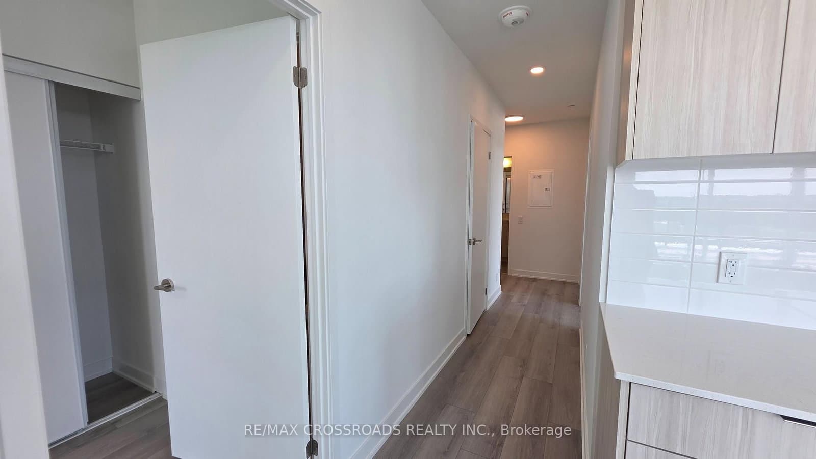 20 Deans Drive, Unit 902 thumbnail 34