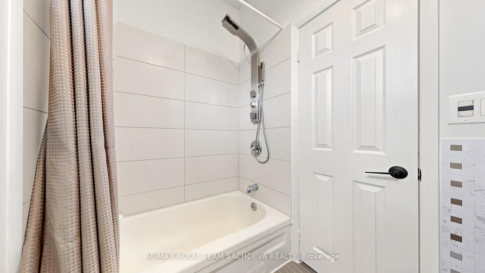 55 Collinsgrove Road, Unit 255 thumbnail 33