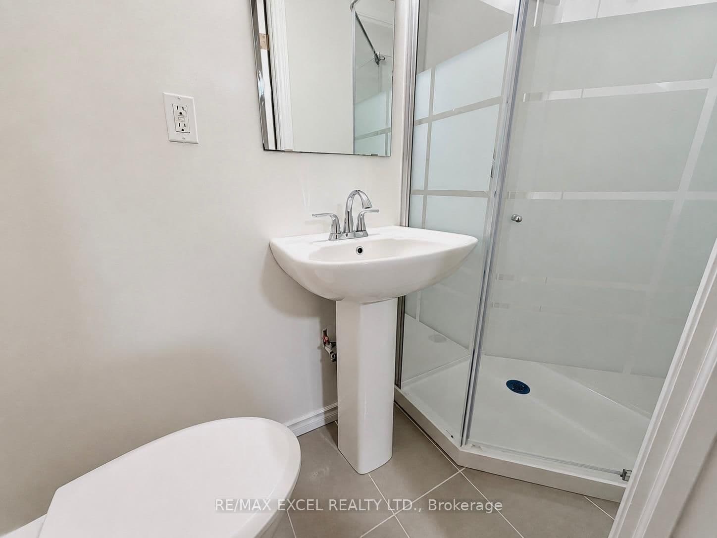39 Commons Drive, Unit Lower thumbnail 12