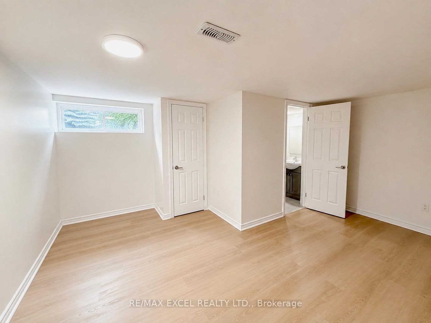 39 Commons Drive, Unit Lower thumbnail 4