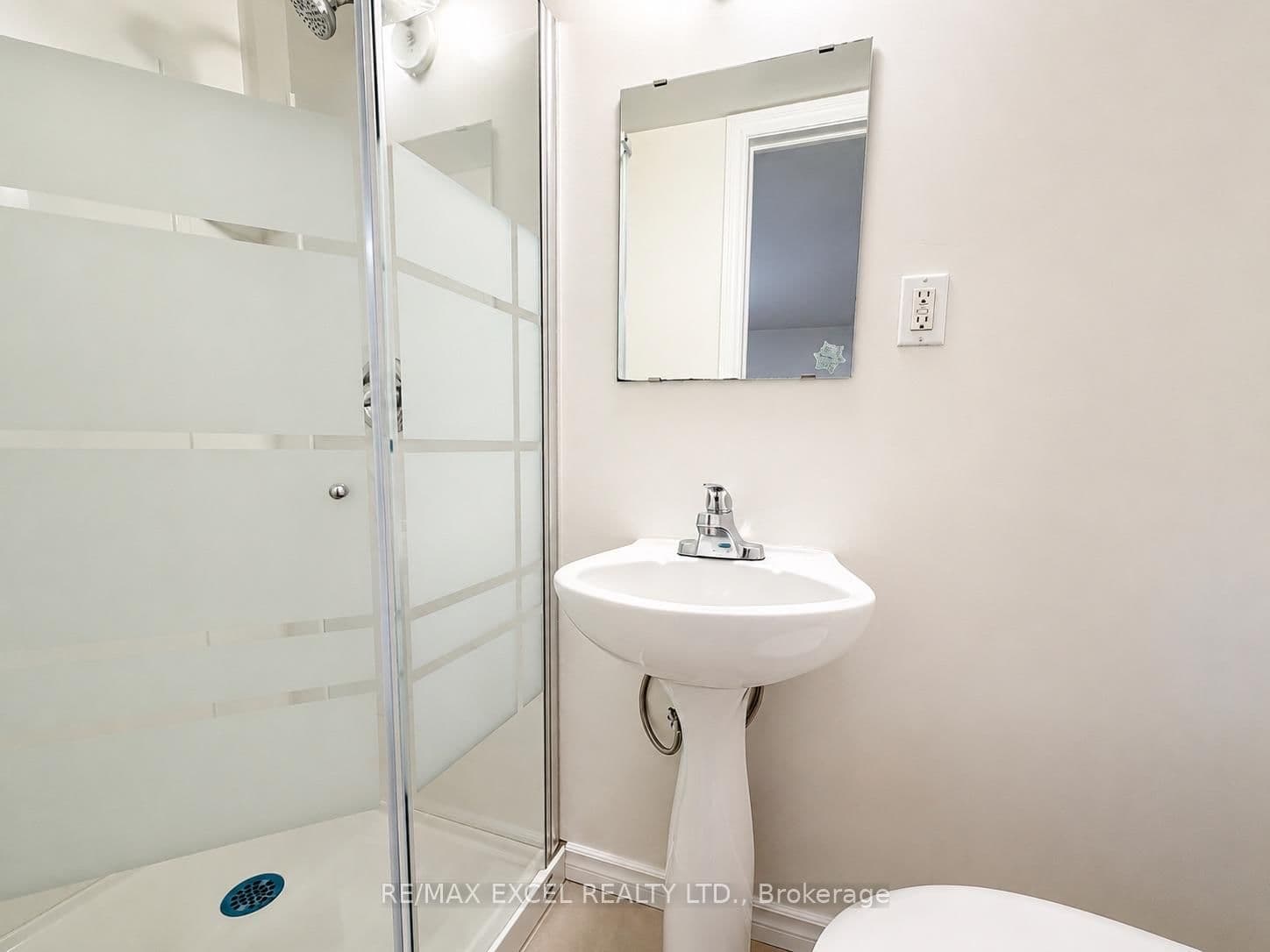 39 Commons Drive, Unit Lower thumbnail 9