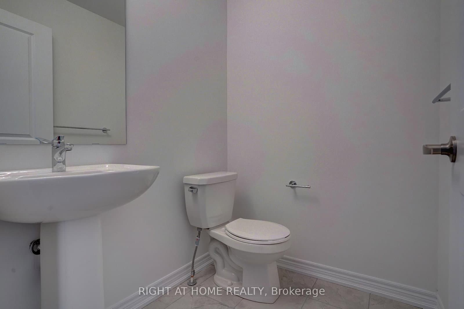 2038 CAMERON LOTT Crescent thumbnail 11