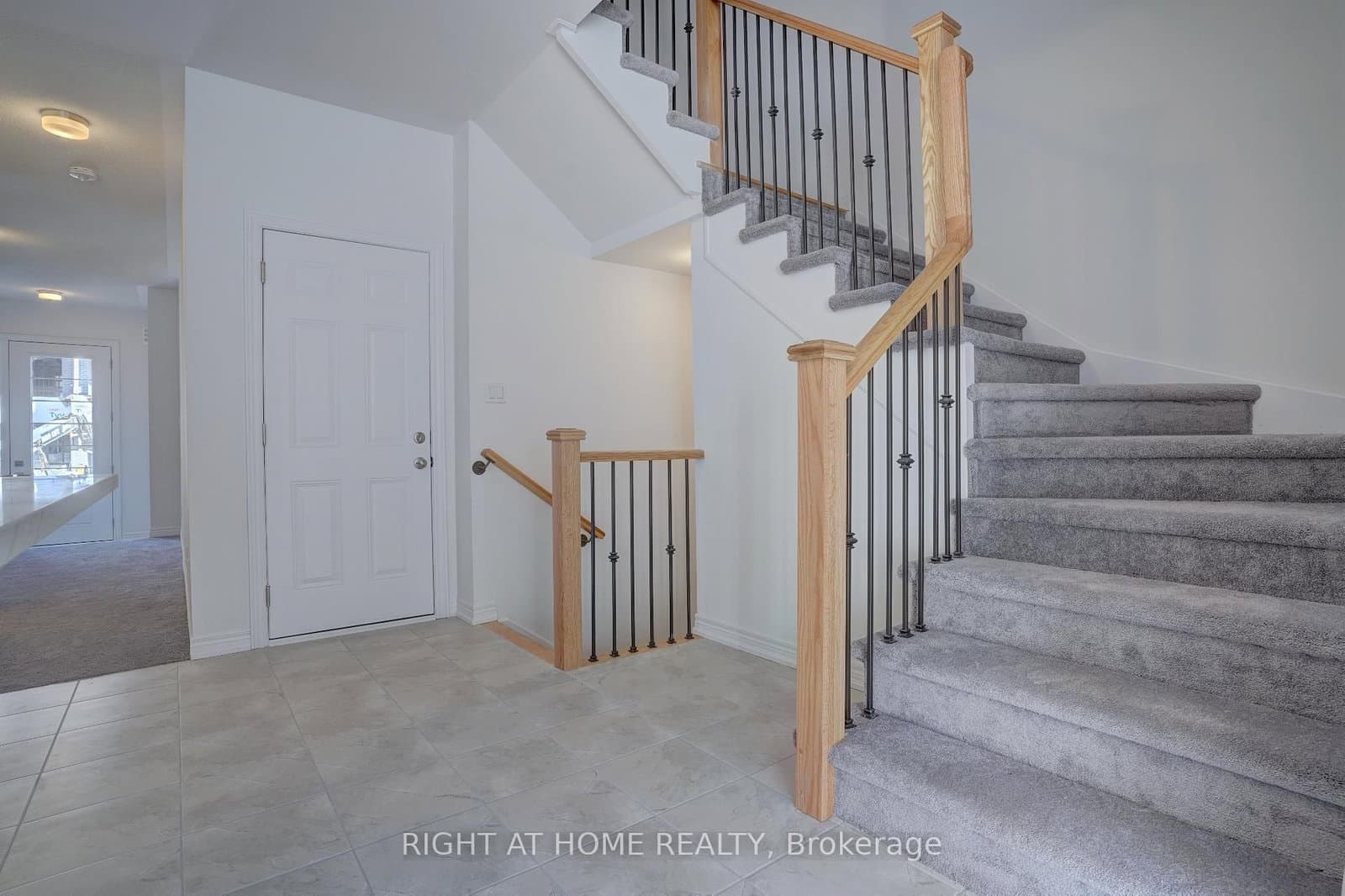 2038 CAMERON LOTT Crescent thumbnail 12