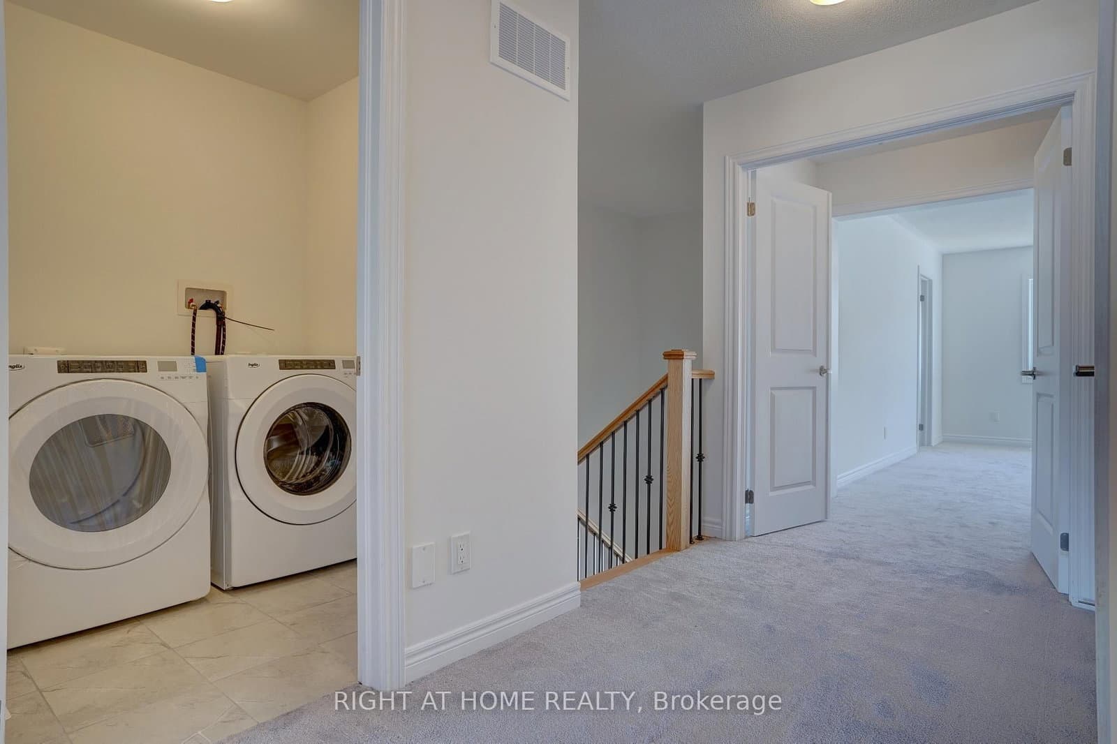 2038 CAMERON LOTT Crescent thumbnail 14