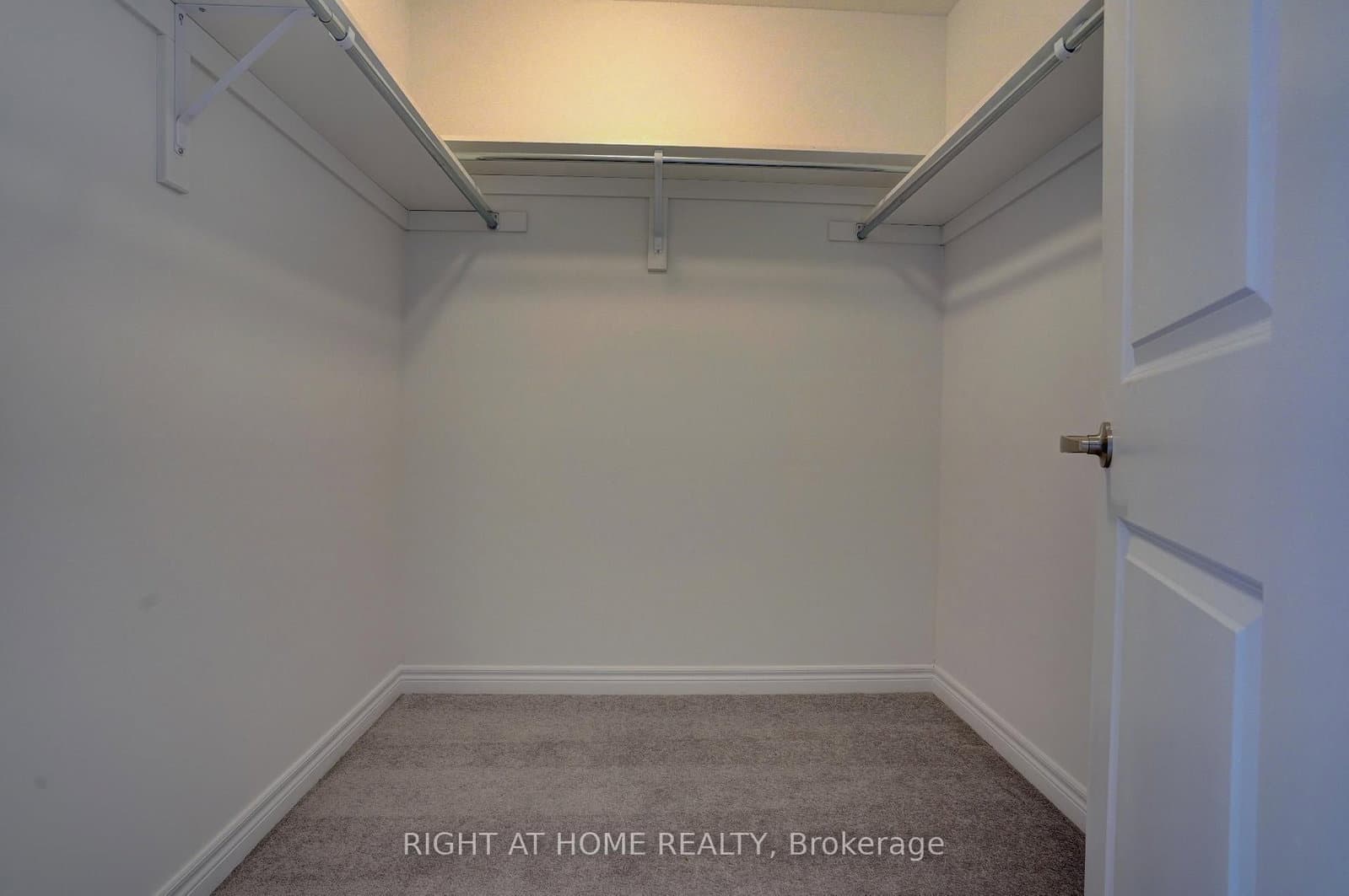 2038 CAMERON LOTT Crescent thumbnail 18