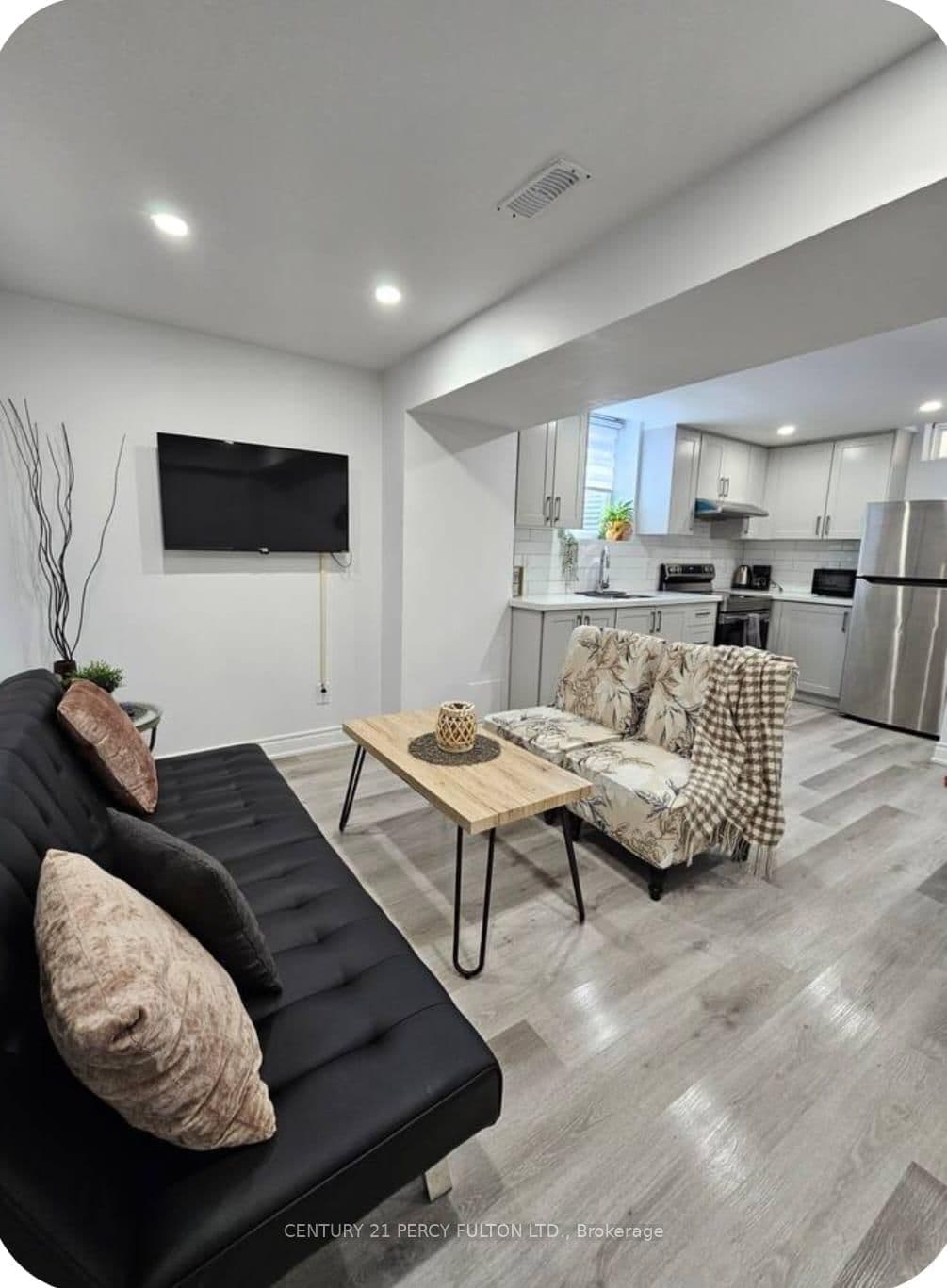 54 Baycliffe Drive, Unit 2 thumbnail 2