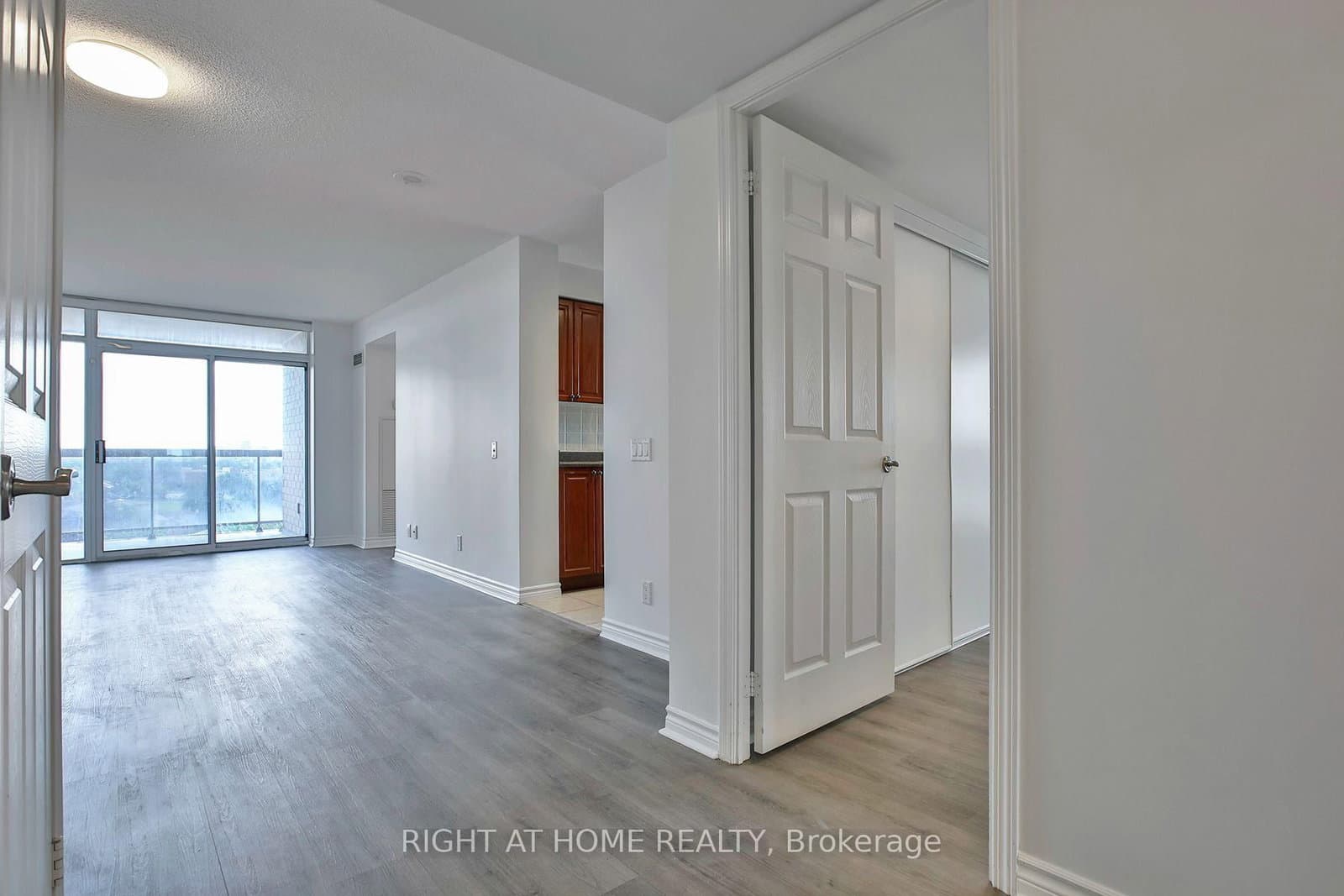 18 Mondeo Drive, Unit 626 thumbnail 22