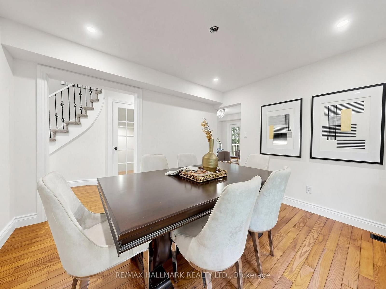 18 Howes Street thumbnail 11
