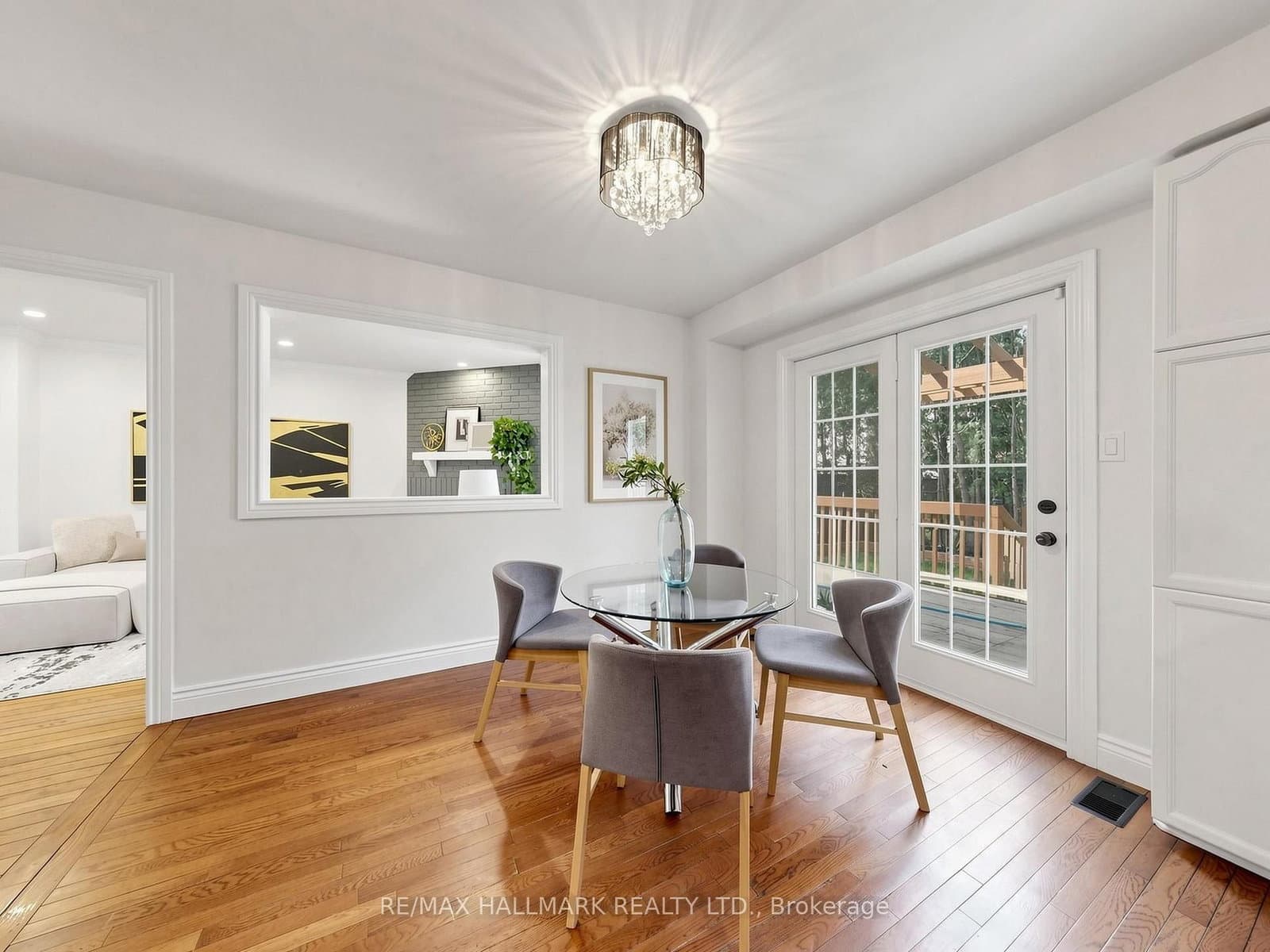 18 Howes Street thumbnail 12