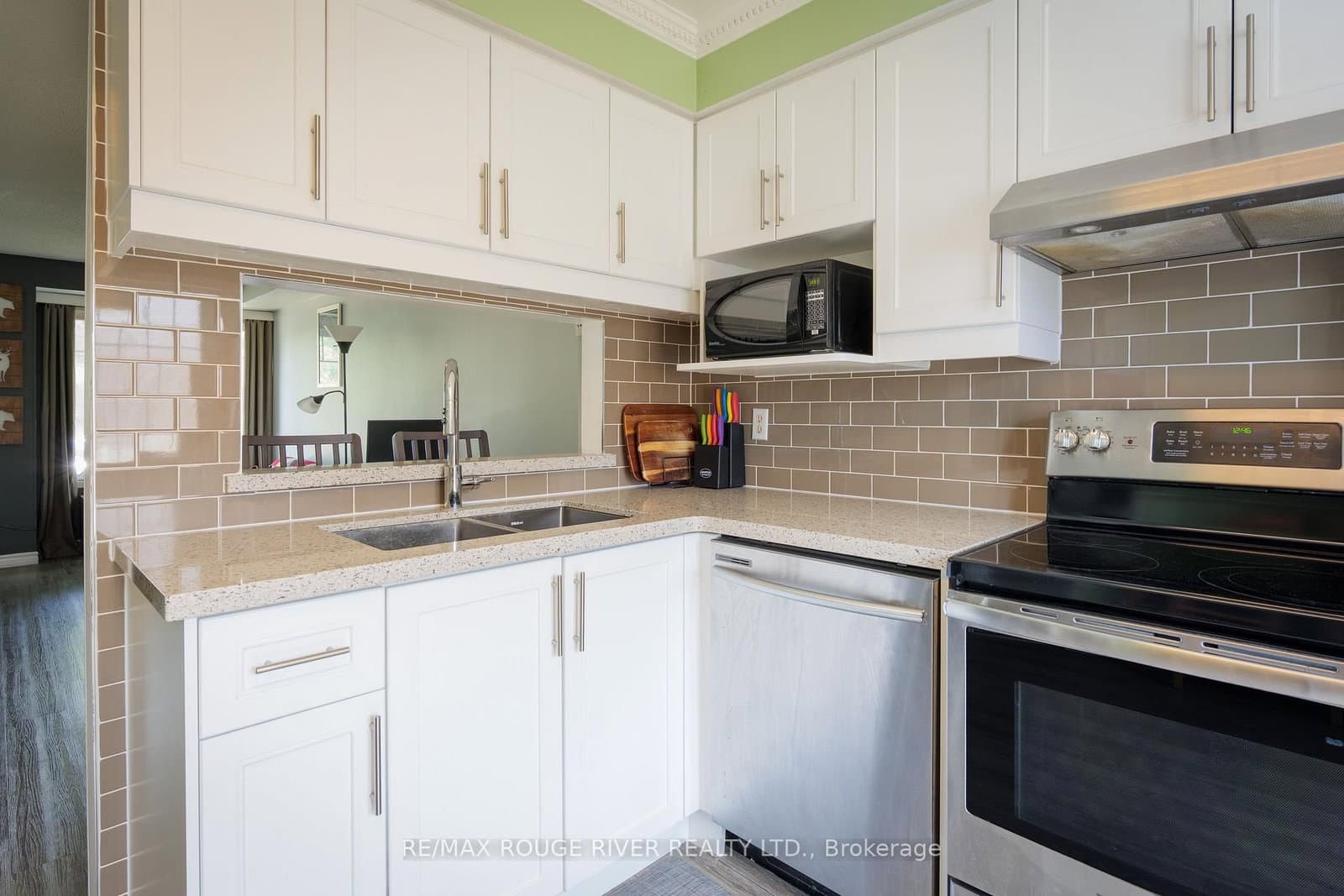 23 Hedge End Road, Unit 91 thumbnail 4