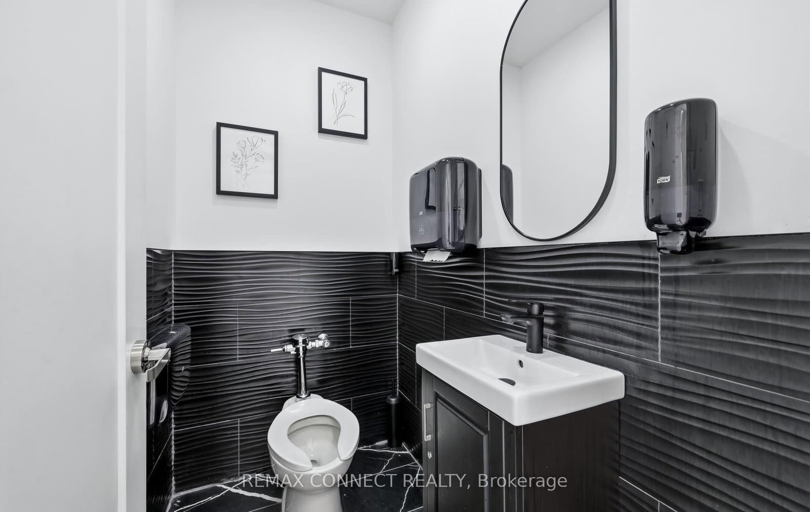 190 Station Street, Unit 11 thumbnail 17