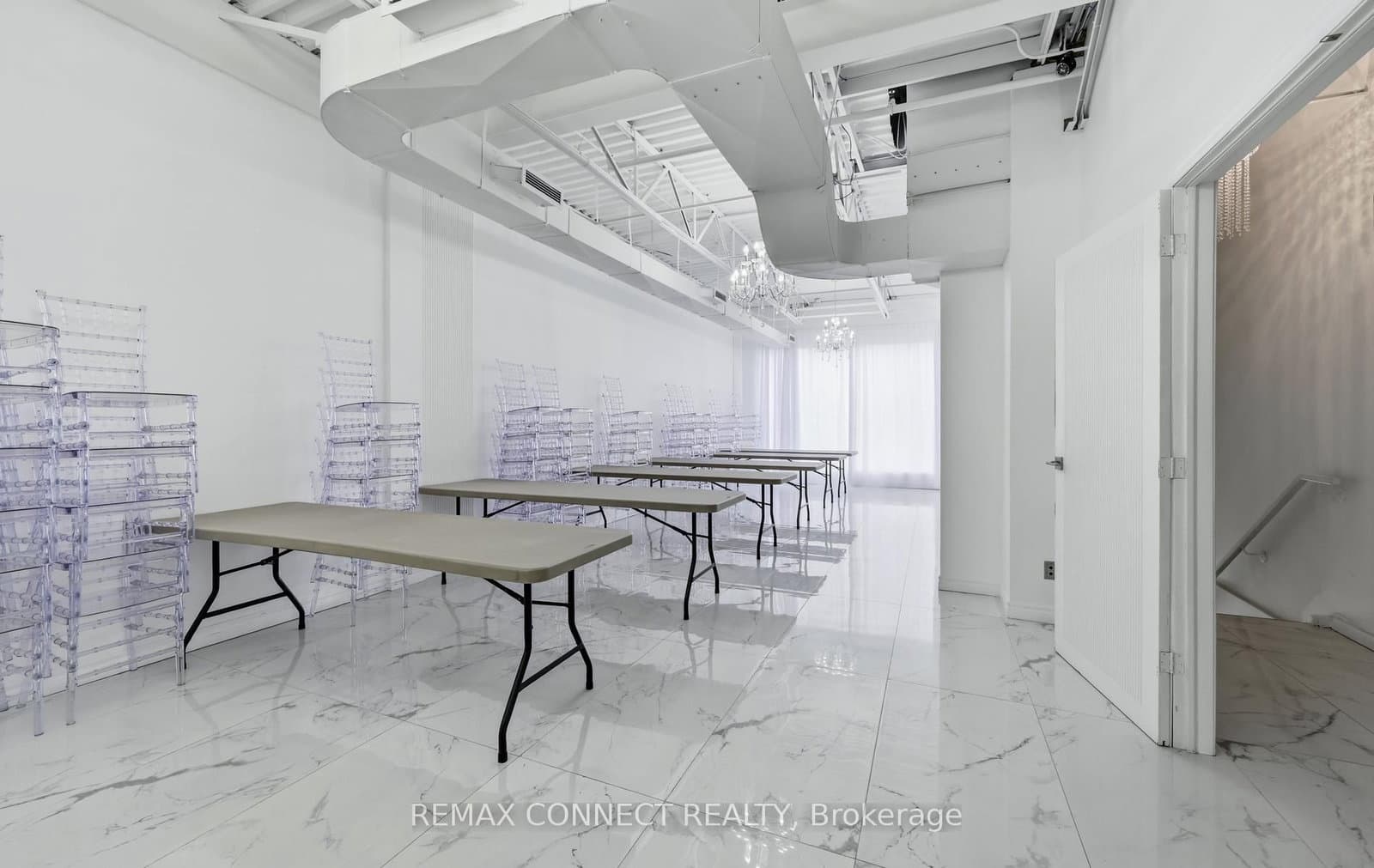 190 Station Street, Unit 11 thumbnail 20