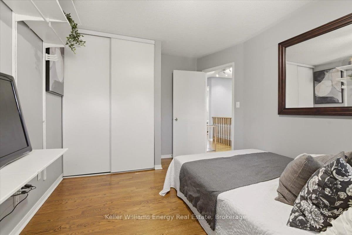 9 Iberville Road W thumbnail 26