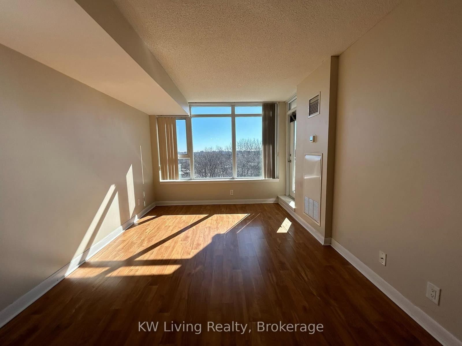 190 Borough Drive, Unit 907 thumbnail 13