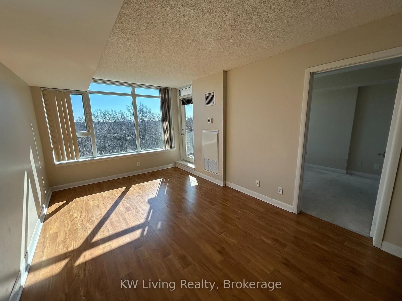 190 Borough Drive, Unit 907 thumbnail 14