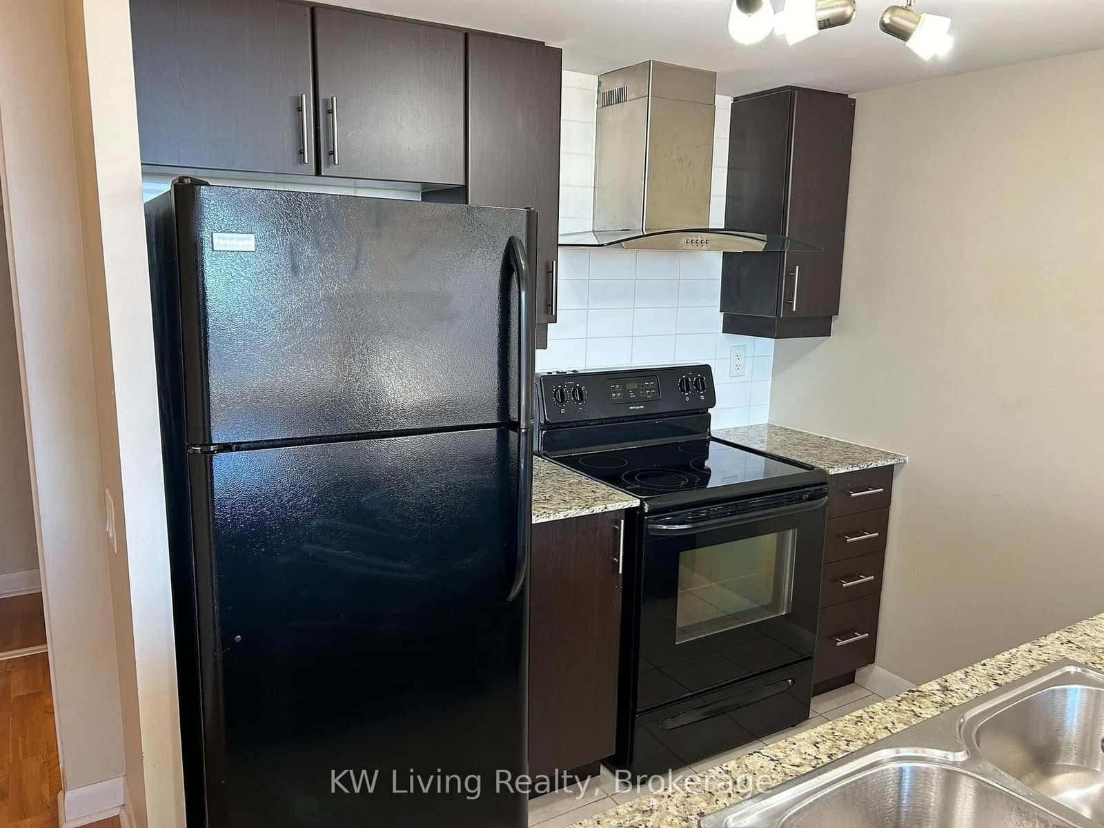 190 Borough Drive, Unit 907 thumbnail 8