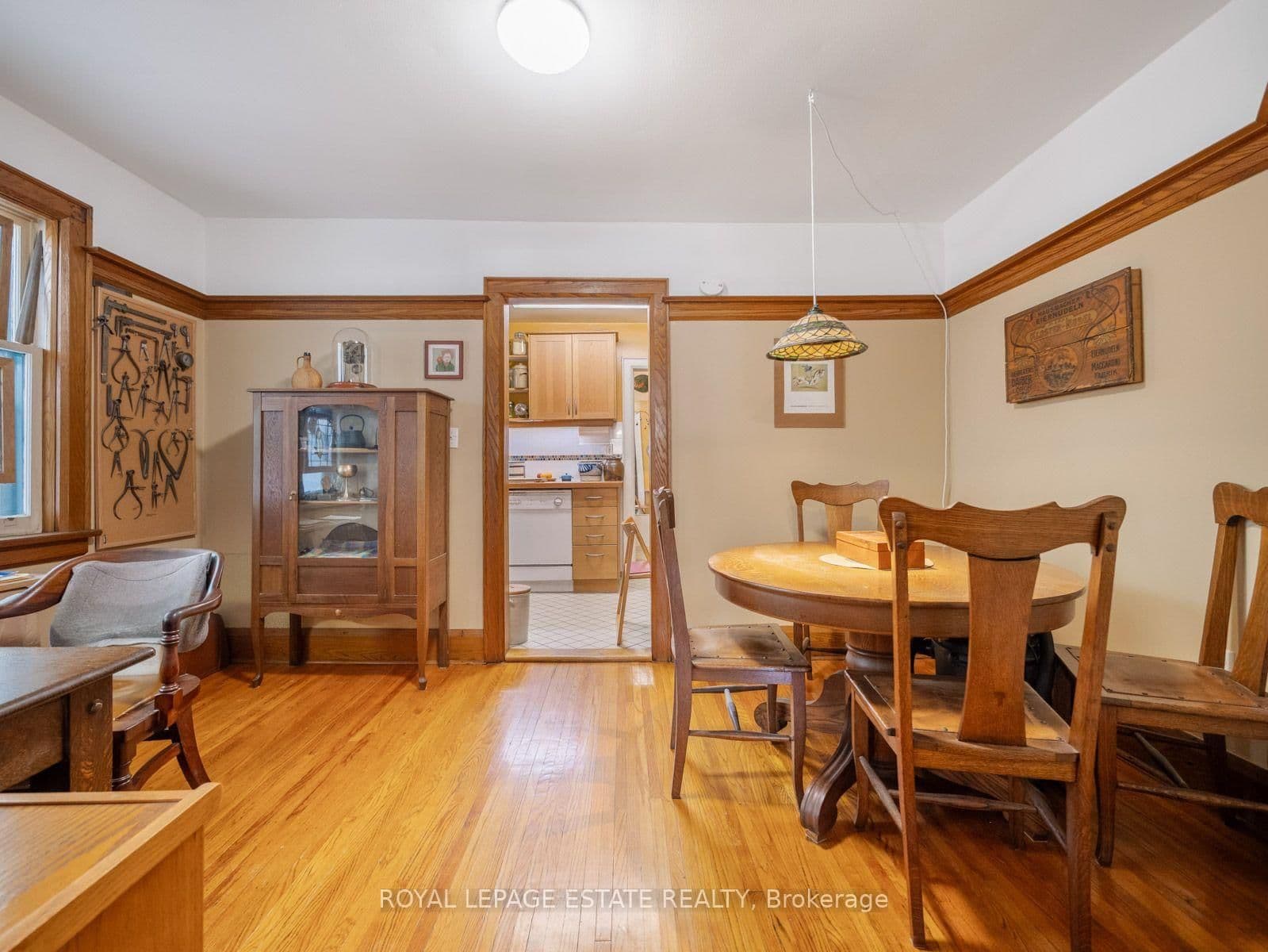 2275 Queen Street E thumbnail 22