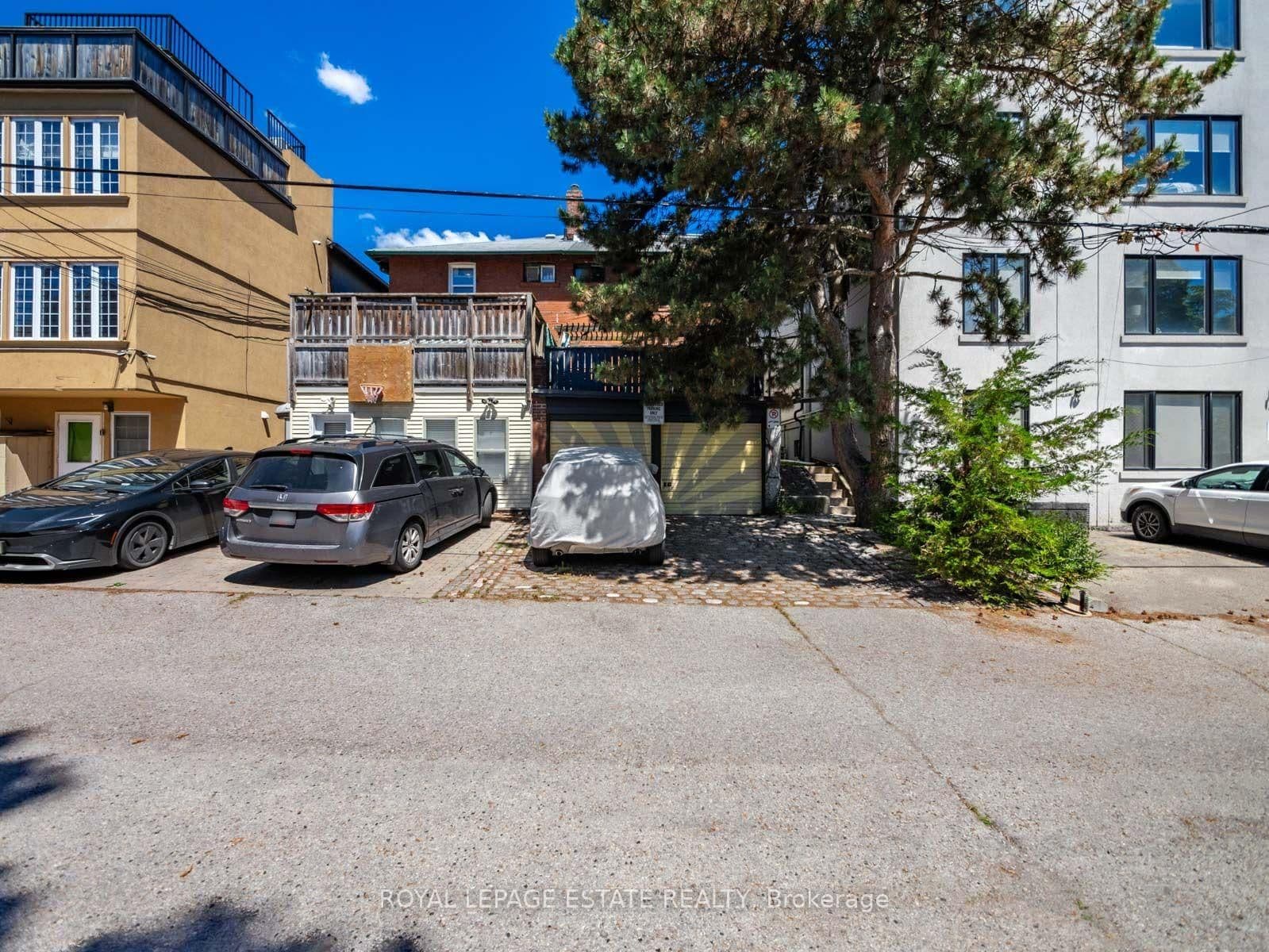 2275 Queen Street E thumbnail 47