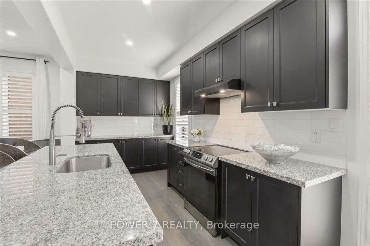 94 Conarty Crescent thumbnail 10